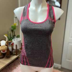 Soho Girls work out top size med / large